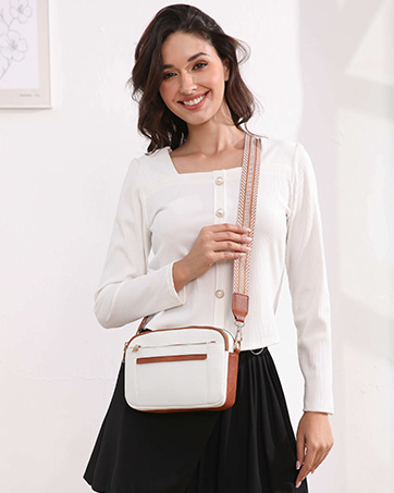 crossbody bag (2).jpg