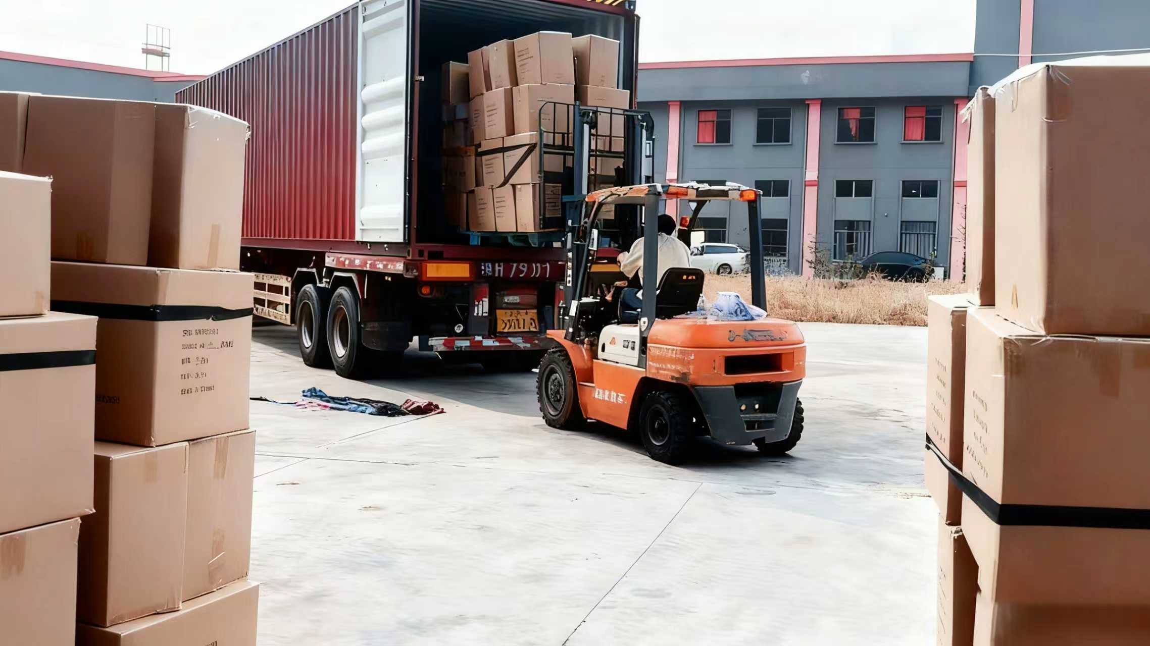 Blockbuster News! We've Landed a Massive Order of 500,000 Backpacks from the US Market!.jpg