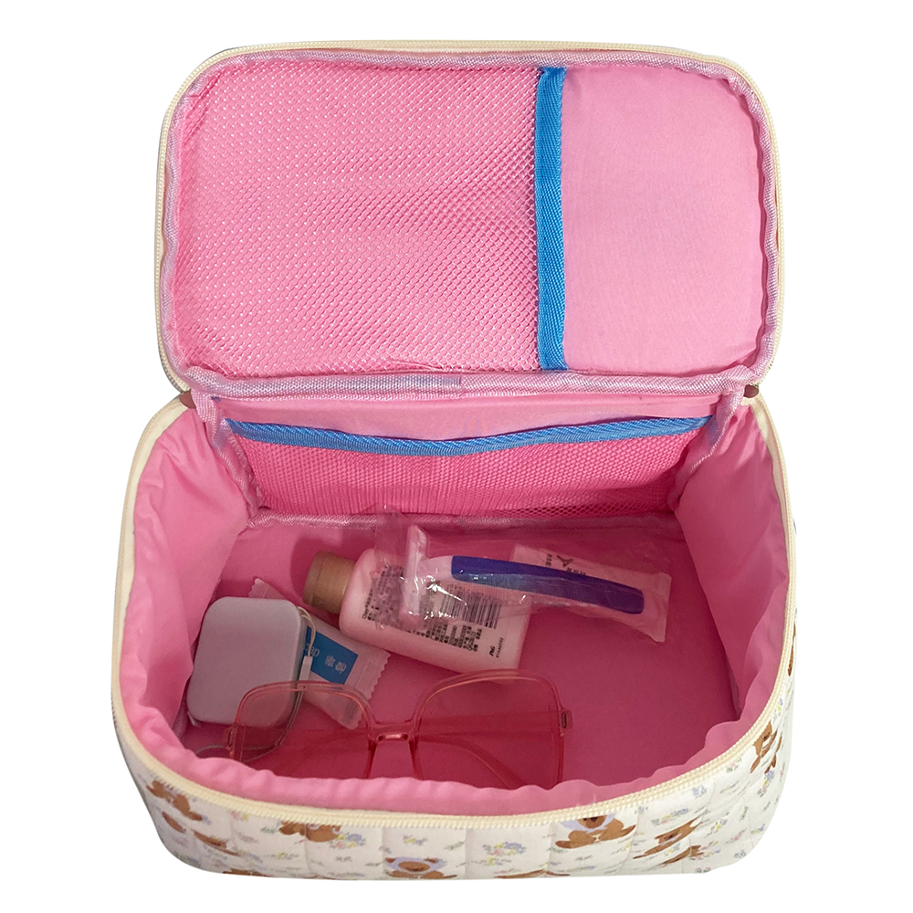 makeup bag (2).jpg