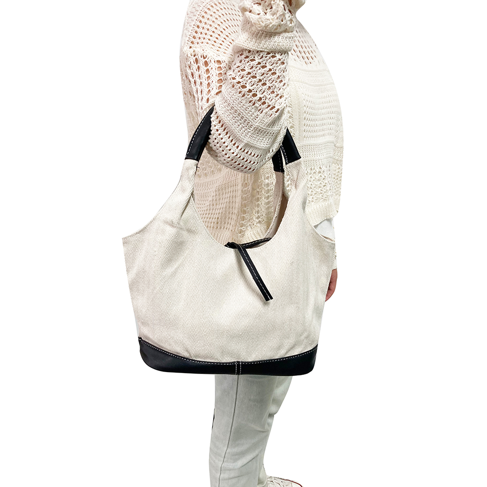 white canvas bag (3).jpg