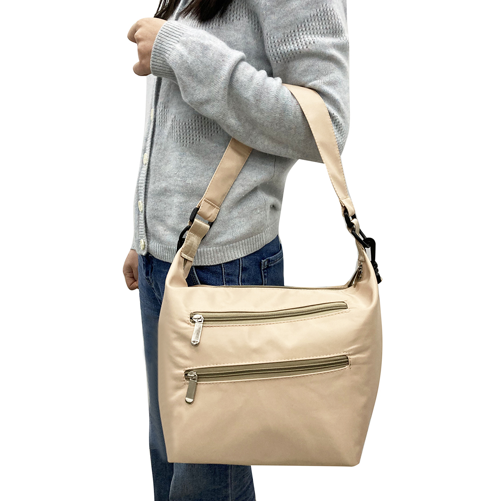 crossbody bag (3).jpg