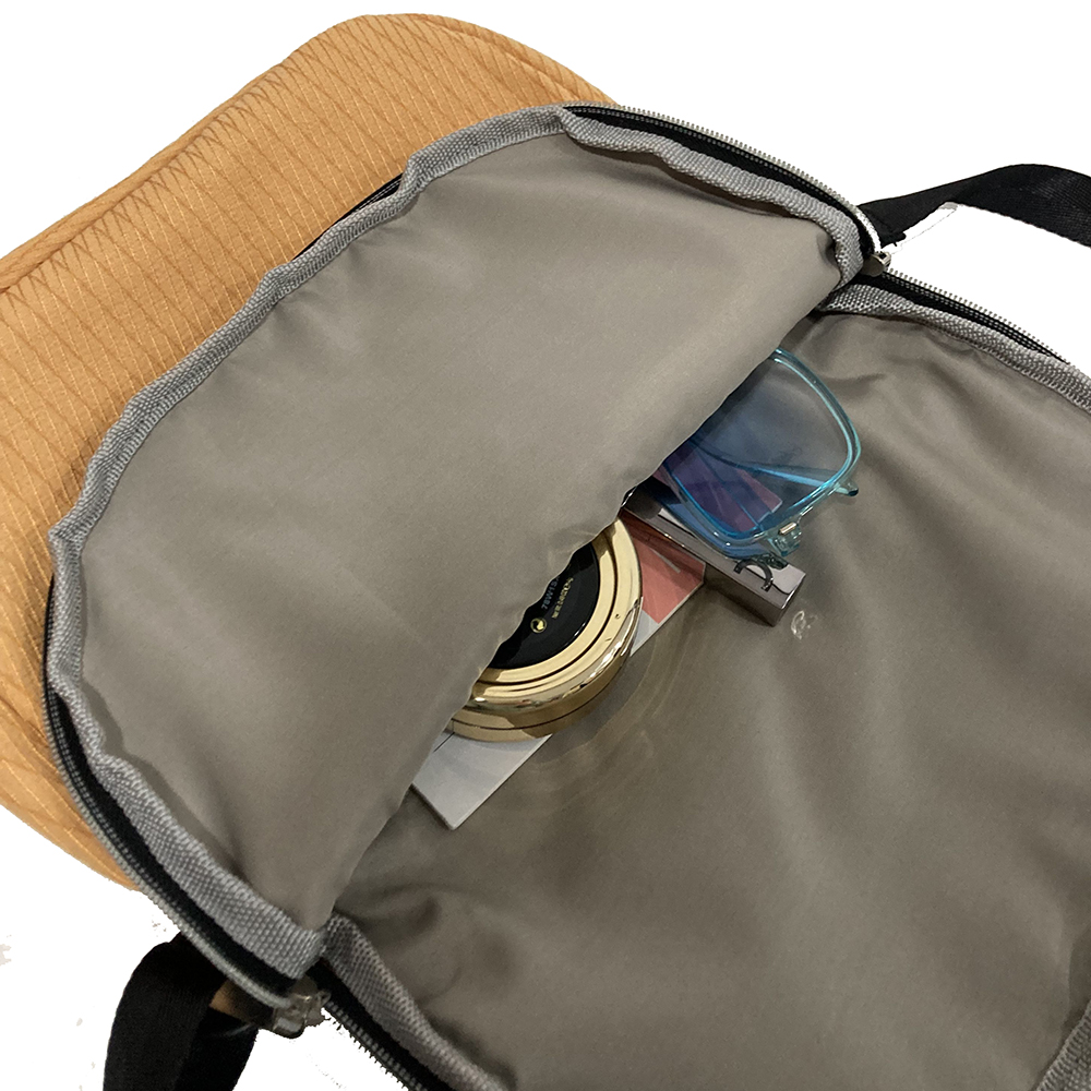 crossbody bag (5).jpg