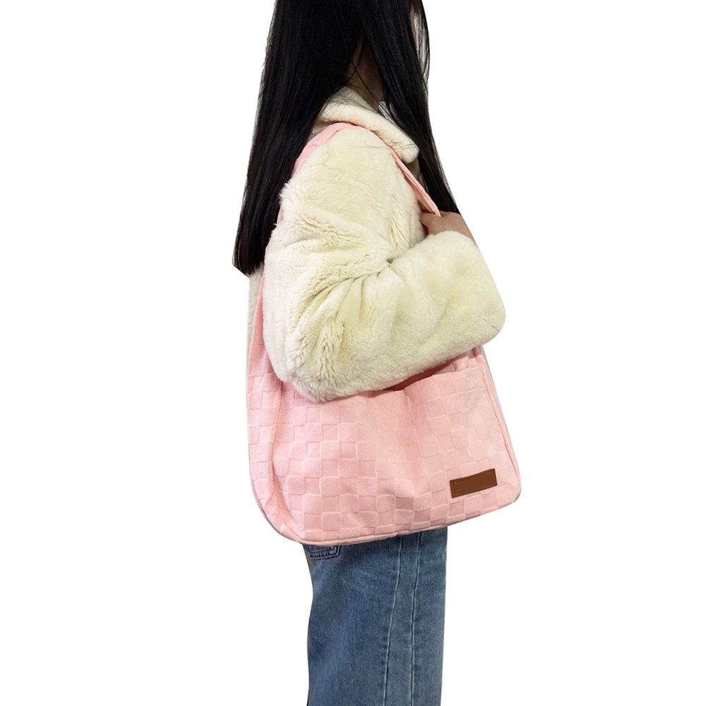 Wholesale Waffle Quilted Messenger Bag Fashionable Hobo Shoulder Bag Adjustable Zipper Polyester for Daily Use Personalized