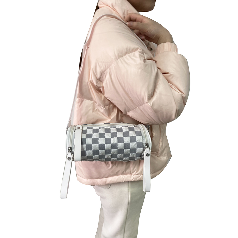 crossbody bag (5).jpg