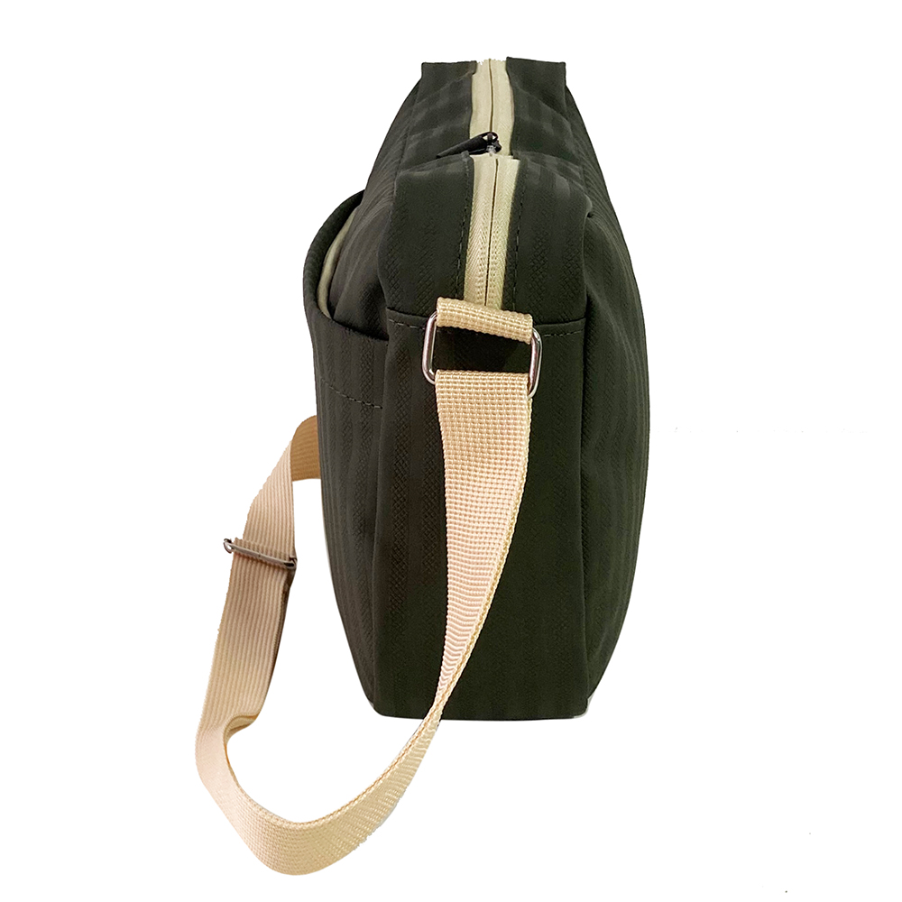 crossbody bag (5).jpg