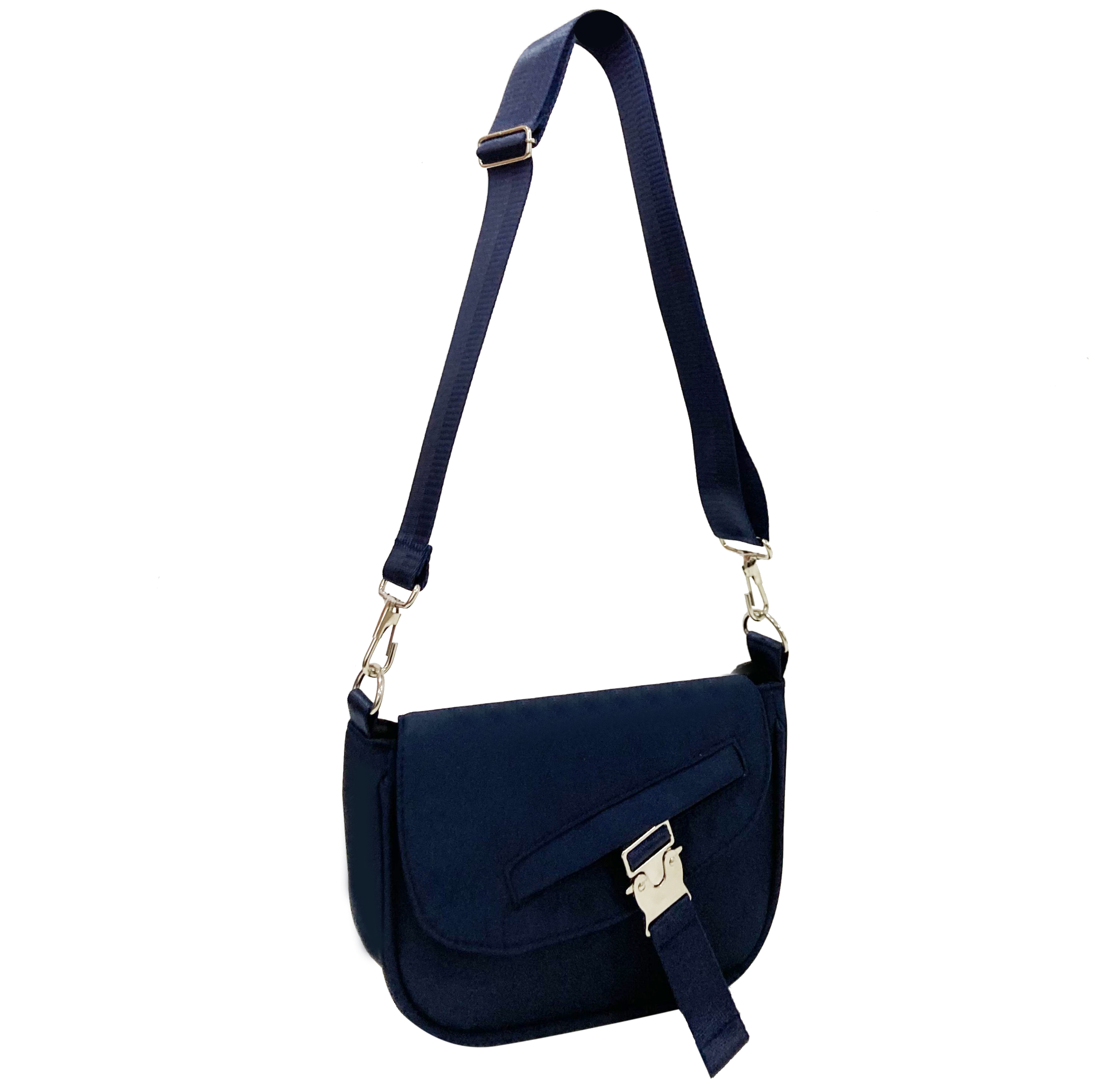 crossbosdy bag (1).jpg