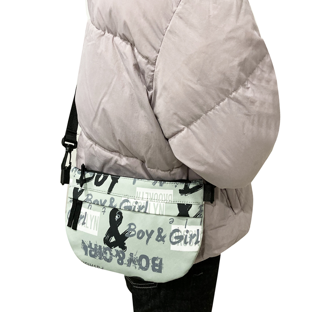 crossbody bag (3).jpg