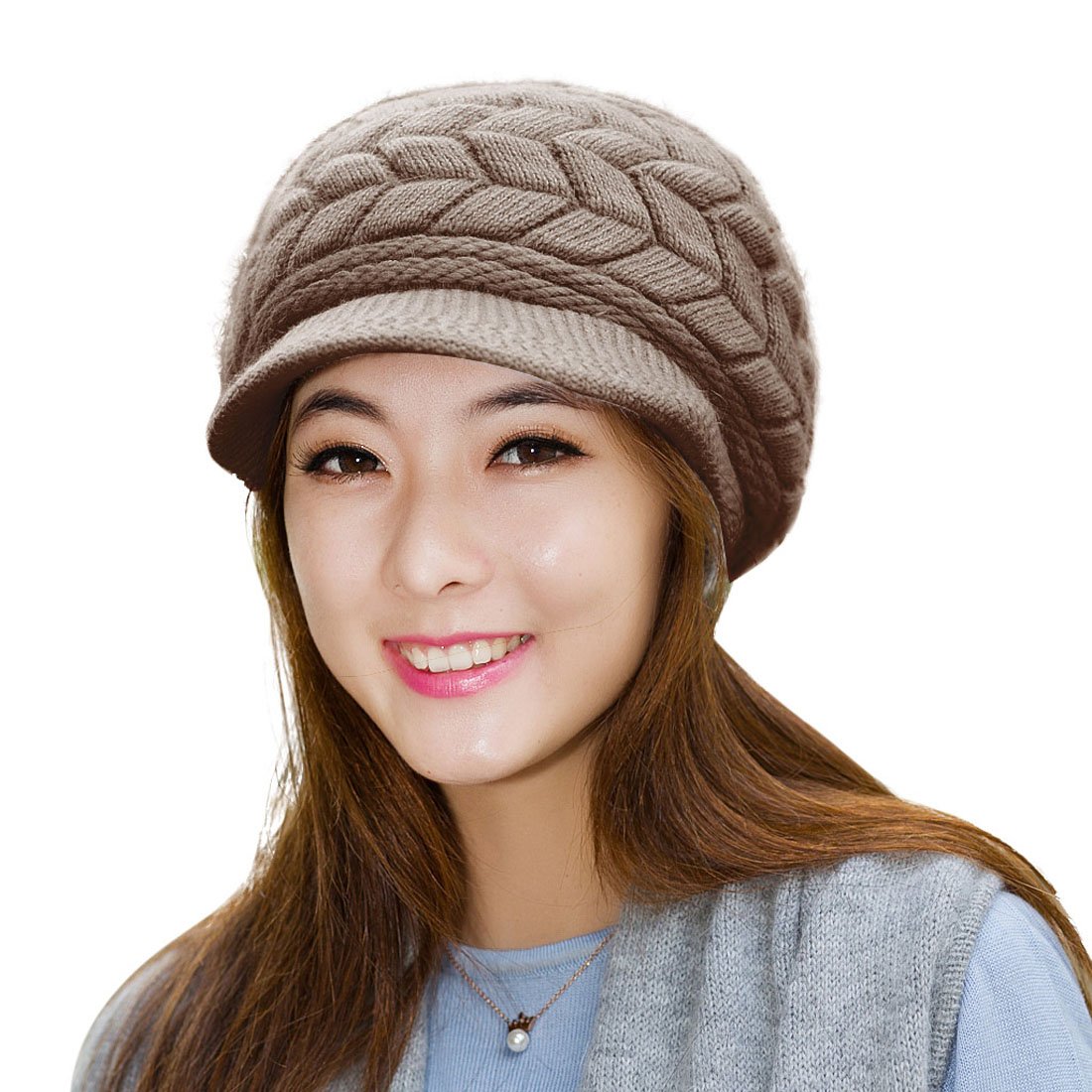 Women's winter warm knitted wool ski cap with sun visor
