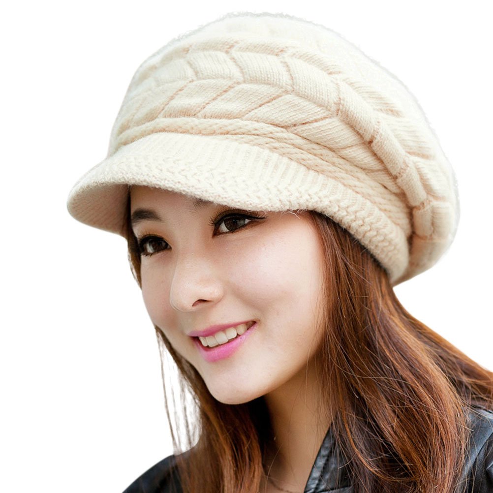 Women's winter warm knitted wool ski cap with sun visor