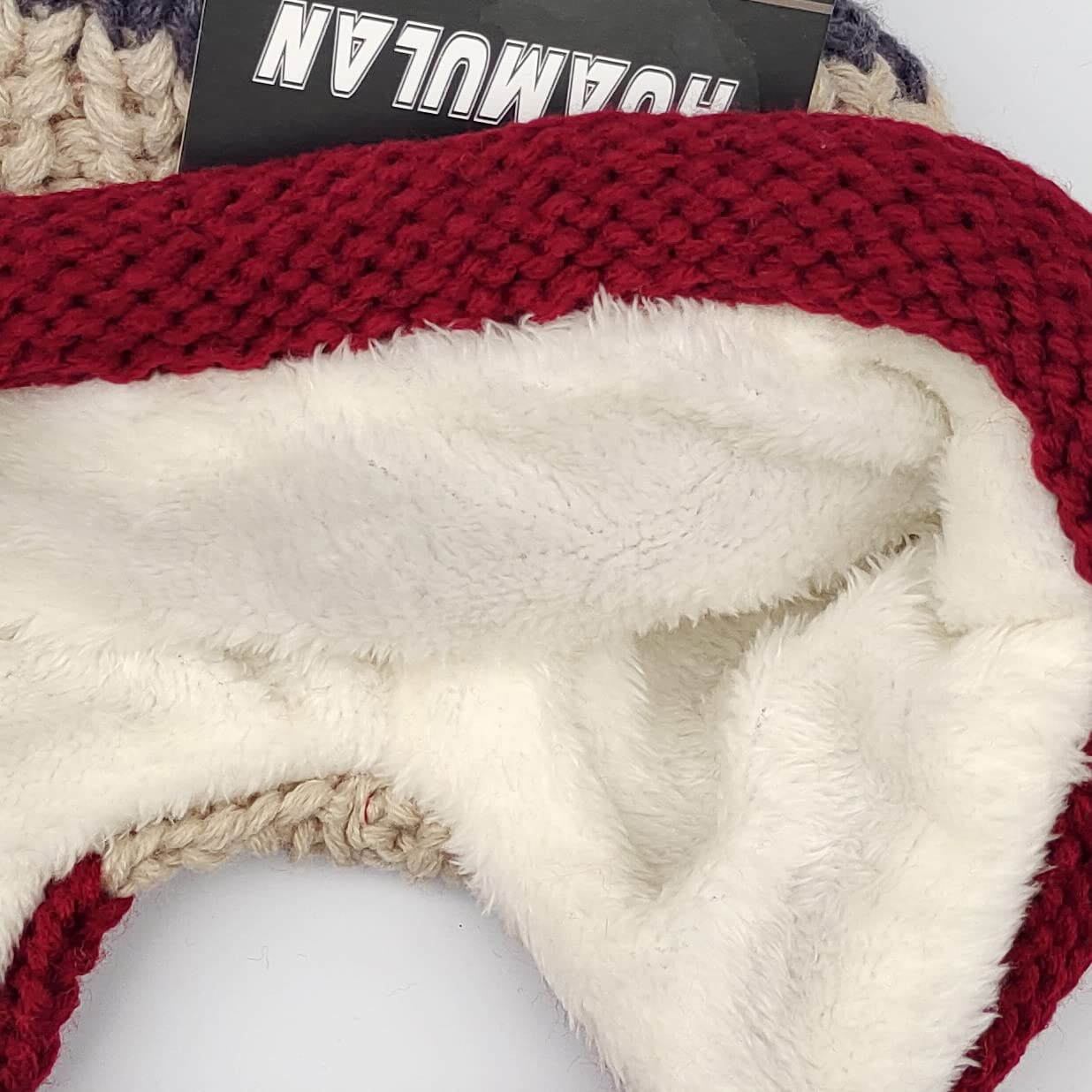 Women's winter Peruvian ear-covering beanie with Sherpa lining, wool knit, 3 pom-poms for skiing and snowboarding