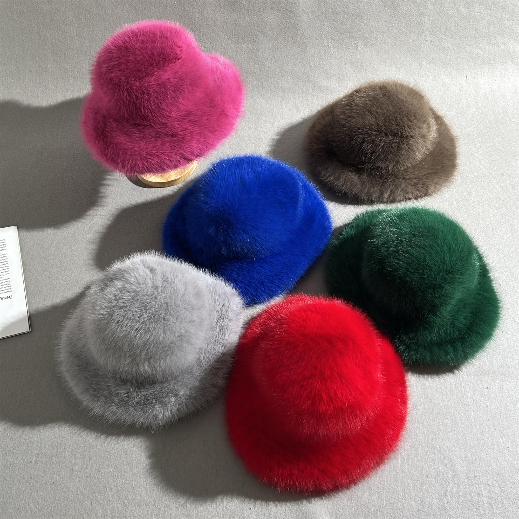 Dikoaina Lady's Girls' Chinese-made Fur Fishing Hat - Extra-large brim, super soft and fluffy winter hat, comfortable wool without brim