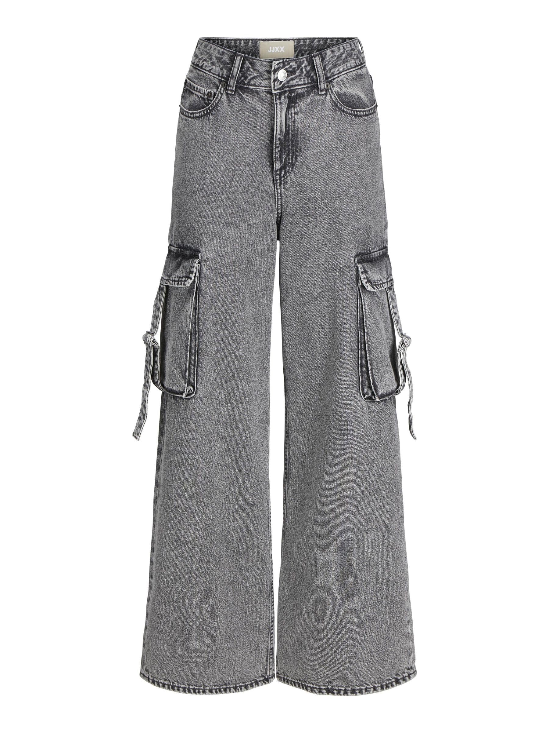 Women's Wide Cargo Jeans